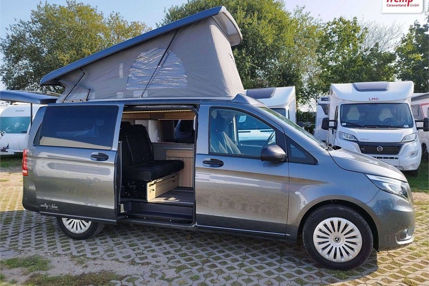 Mercedes-Benz Vito Tourer 116 Salty Blue Premium